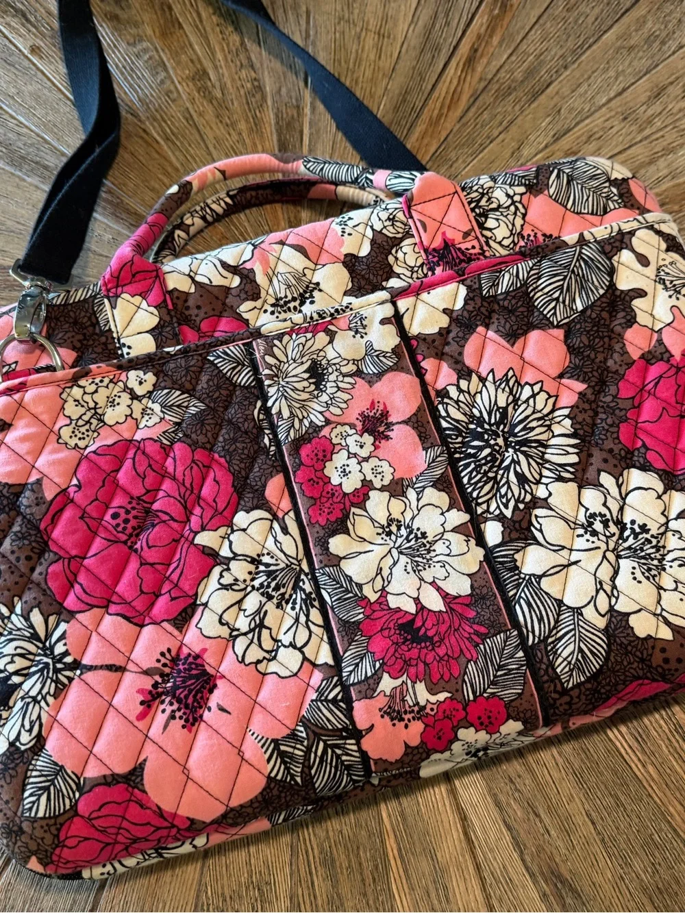 Vera Bradley Mocha Rouge Hard Shell Laptop Case Bag Retired Floral 2011 Pink